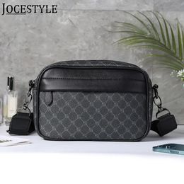 Luxury Business Shoulder Bag for Men Design Plaid PU Leather Messenger Crossbody Casual Zipper Small Square Sling 240104