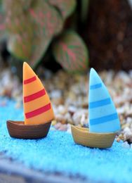 Miniature Boat Mini Sailboat Yellow Blue Aquarium Ornaments Material Moss Terrarium Micro Beach Landscape Mediterranean Style Fair6869221