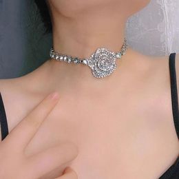 Chains Luxury Jewellery Fashionable Crystal Camellia Neck Chain With Rose Collar Gifts For Women