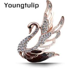 Young Tulip Crystal Brooches For Women Elegant Noble Pins Rhinestone Dress Corsage Party Jewellery 3 Colours Choose4875549