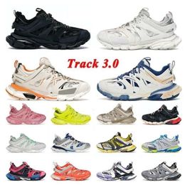 2023 Top Brand Track Casual Shoes Platform 17fw Sneakers Vintage Triple Black White Beige Tracks Runners 3 3.0 Tess.s. Dhgate Luxury Trainers 36-45