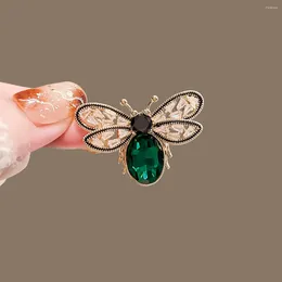 Brooches High-end Crystal Bee Insect For Women Man Clothes Suit Scarf Clip Collar Pin Accesories Wedding Banquet Daily Jewellery