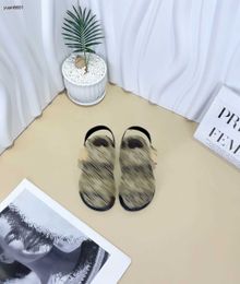 Popular Kids Sandals Summer designer baby Slippers Cost Price Size 26-35 Including shoe box Letter printing khaki Child shoes Jan10