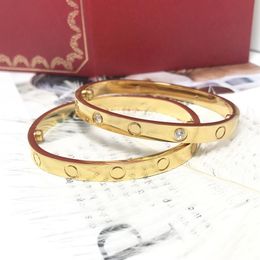 Men Women Sizes High quality classic styles Snap Bangles titanium steel jewelry gold plated bangles men and women couple bracelet 300N