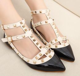 New Flats Open Toe Rivets Genuine Leather T-strap Fashion Ankle Strap Casual Sandals Women Wedding Shoes