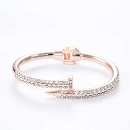 Designer Screw Bangle Bracelet Nails Love Fashion Luxury Jewelrys Carer Original Trendy 18K Gold Diamond for Women Men Nail Bracelets Silver Jewelry Bracelet HZ1B