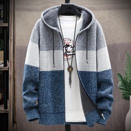 2023 Autumn Winter Fleece Hooded Sweatercoat Striped Knitted Cardigan Men Warm Casual Sweater Jackets Thick Knit Windbreaker Man 240116