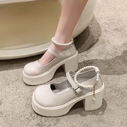 Sweet Heart-Shaped Buckle Lolita Shoes Women Patent Leather Platform Mary Janes Woman Metal Decoration Chunky Heels Pumps 240103