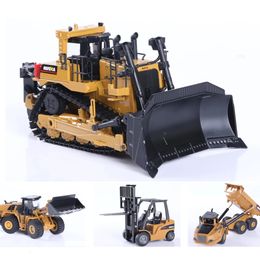 HUINA 1 50 Diecast Model Alloy simulation vehicle Car Die-Cast Dump Truck Bulldozer Wheel Loader Excavator kids toy collectables 240103