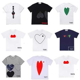 LXRH 2023 Play Designer Men's Tshirts Casual Women's Des Badge Garcons Quality Print Short Sleeve Tshirt Couple Hearts Tshirt