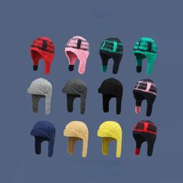 INS Influencer Autumn Winter Stripe Lei Feng Hat Warm Ear Protection Flight Cap Retro Knitted Womens Bomber Gorro 240103