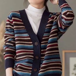 Autumn Winter Korean Simple Versatile Cardigan Sweater Women Contrast Vneck Button Design Knitted Coat Long Sleeve Top 2023 240104