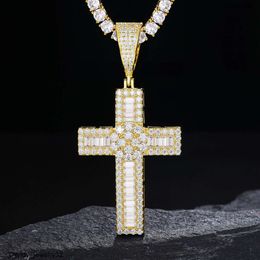 Nuovo design hip hop gioielli sterling sier vvs baguette moissanite diamanti cross ciondolo per donne da uomo