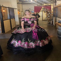 Mexican Theme Black Quinceanera Dresses Charro Off Shoulder Rose Flower Pattern Beaded Tiered Cinderella Sixteen Birthday Party Gown Plus Size Vestidos De 15 Anos