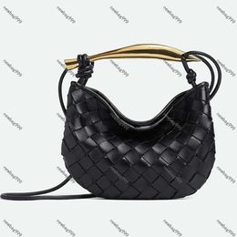 Designer Bag Women Braid Leather Handbags Knit Weave Pouch Designer Bags Luxury Crossbody Bag Clutch Bags Shoulder Handbag Purse Metal Handle Quality Lady Bag