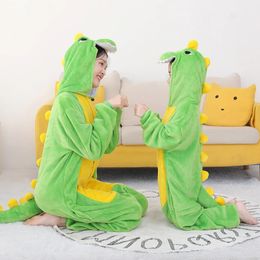 Kigurumi Anime Bodysuit for Kids From 4 to 12 Years Green Dinosaur Costume Cute Cartoon Animal Onesie Boys Girls Winter Pajamas 240103