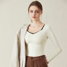 Women Undershirt Thermal Underwear Winter Thermo Double Layer Velvet Warm Top Clothing with Built In Bra Corset Padded Crop 240103