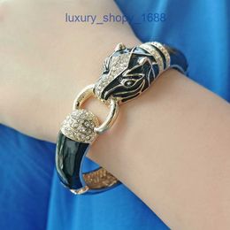 Luxury Bangle designer jewelry man bracelet High quality Car tires's Hot selling fashion alloy leopard oil dripping open Have Original Box