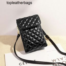 Taoyin Leather Goods * New Small Bag for Women 2023 Fashion and Simple One Shoulder Crossbody Bag with Large Capacity Mini Phone Bag UWF6