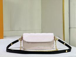 M81911 Designer Chain Bag Women's Fashion Leisure Luxury Shoulder Bag Flip Panel Stick Bag Women's Luxury Handbag
