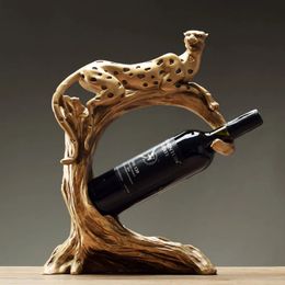 Cheetah Figurine Wine Holder Decorative Resin Leopard Sculpture Bottle Rack Novelty Barware Gift and Craft Ornament Accessories 240104