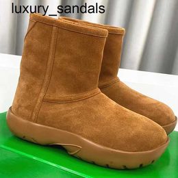 Botteg Venets Snap Snow Boots SONGER sheepskin fur integrated for women with soles short with anti slip plush cotton shoesQQ