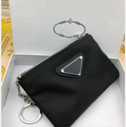 Luxury Designer key chain Nylon Canvas pouch Men Women Mini Wallets Keychains Black Zip pocket purse Lover Keychains Card holders 6741421