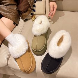 Plus velvet padded warm snow boots women's new thick-soled booties in the winter of 2024 and Mao Mao cotton shoes.