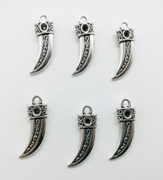 100pcs wolf tooth antique silver charms pendants Jewellery DIY Necklace Bracelet Earrings accessories 2210mm Customise Generation d3485339