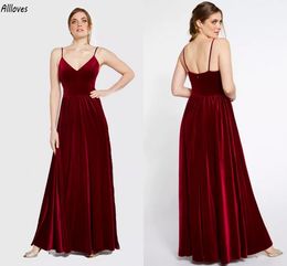Spaghetti Straps Burgundy Velvet Bridesmaid Dresses Long Floor Length Sleeveless Young Girls Wedding Guest Party Gown Formal Plus Size Maid Of Honour Dress CL3155