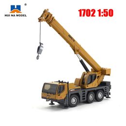 Huina 1 50 Diecast Truck-mounted Crane Alloy Model Simulation Construction Vehicl Truck Boy Children Toys Birthday Gift for Kids 240103