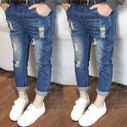 Spring and Autumn Children Clothing Fashion Allmatch Solid Color Girl Ripped Jeans Korean Boys Trousers Straight Retro 240103