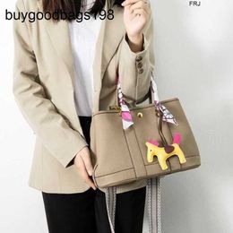 Designer Garden Party Bags Female 2024 New Style One Shoulder Crossbody Bucket Large Capacity Tote Wide Belt Have Logo