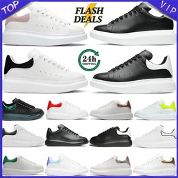 Designer Shoe Leather Lace Up Fashion Platform Sneakers Men Black White Mens Womens Veet Suede Casual Shoes Chaussures De Espadrilles 7392