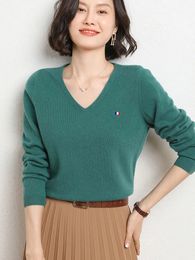 Autumn cashmere sweater for women Vneck short pullover loose solid Colour long sleeve knitted Korean Knit Sweater 240104