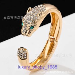 Luxury Bangle designer Jewellery man bracelet High quality Car tiress Green Eyed Leopard with Diamond Opening Bracelet Small Design Mirror Sur Have Original Box