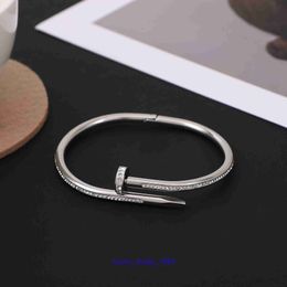 Car tires's New Brand Classic Designer Bracelet INS Wind Nail Titanium Steel Diamond Inlaid Card Home Colourless Women's Light Luxury Versatile Have Original Box