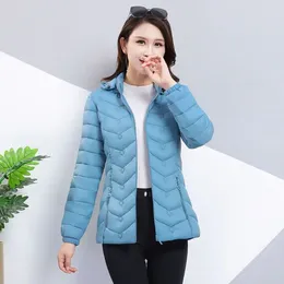 Women's Trench Coats Winter Jacket Women Short Warm Parkas Female Outerwear Fashion Young Mom Comfort Casual Cotton Coat Hooded 2024