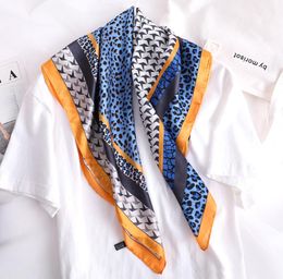 Luxury Leopard Print Silk Satin Scarf For Women Small Shawls Fashion Kerchief Neck Scarves Female 7070cm Head Scarfs For Ladies8116848