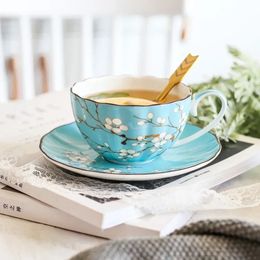 Bone China High-end Afternoon Tea Coffee Cup Saucer Flat Plate Ceramic Creative Fruit Dessert Plate Black Tea el Decoration 240105