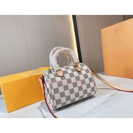 SPEEDY bag luxury classic ladies evening bag female business computer handbag fashion messenger bag wallet three-piece suit