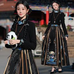 Ethnic Clothing 2024 Chinese Improved T-shirt National Flower Embroidery Stand Collar Shirt Vintage Hanfu Tops Retro Tang Suit Base