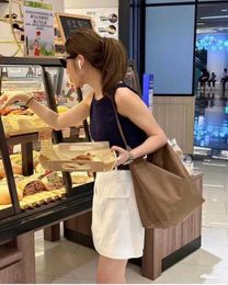 The * row New Underarm Bag Simple Solid Colour Casual Large Capacity Tote Bag One Shoulder Handbag Water Bucket Bag 240105