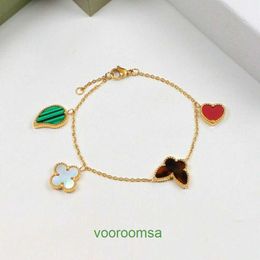 Designer jewelry Van Steel Non Falling Ghost Gold Clover Love Shell Bracelet Women's Style Fashion Simple Forest With Box