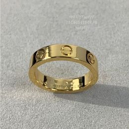 Love Ring v Gold 18k 36mm DIAMONS OLMADAN DARROW YÜZEYE SOLLUK Lüks Marka Resmi Reprodüksiyonları Karşı Kutu Çift Rin Vuqq