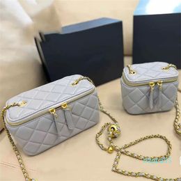 Designer Cosmetic Bags Box Vanity Cases Leather Quilted Diamond Handbags Gold Metal Adjuster Ball Zipper Sacoche Pouches