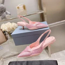 High Quality Cowhide Sandal Candy Color Flats Shoes Women's Leisure Designer Outdoor Luxury Slipper Women's Flat Bottom Comfort Sand Beach Sandals 1229