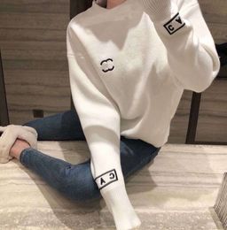 Designer sweaters women Fashion sweater Design Chest Logo Letter Printing Knitted Top Autumn/Winter New Rib Sleeve Panel Short PulloverC43655