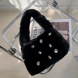 Winter Rabbit Hair Women's Purses and Handbags Fashion Niche Design High-end Masonry Underarm Tote Bags for Women 240104