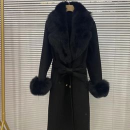 Long Women Wool Blended Coat With Big Real Fur Collar Fashion Slim Winter Jacket Belt Outwear Cuff 240105